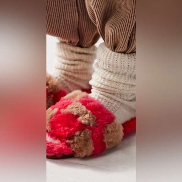 Free People x Ariana Bohling Chess Alpaca Slippers - Picture 1 of 15